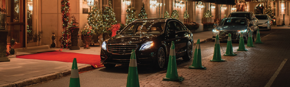 Event Aesthetics that Welcome: Entryscaping for the Holiday Season